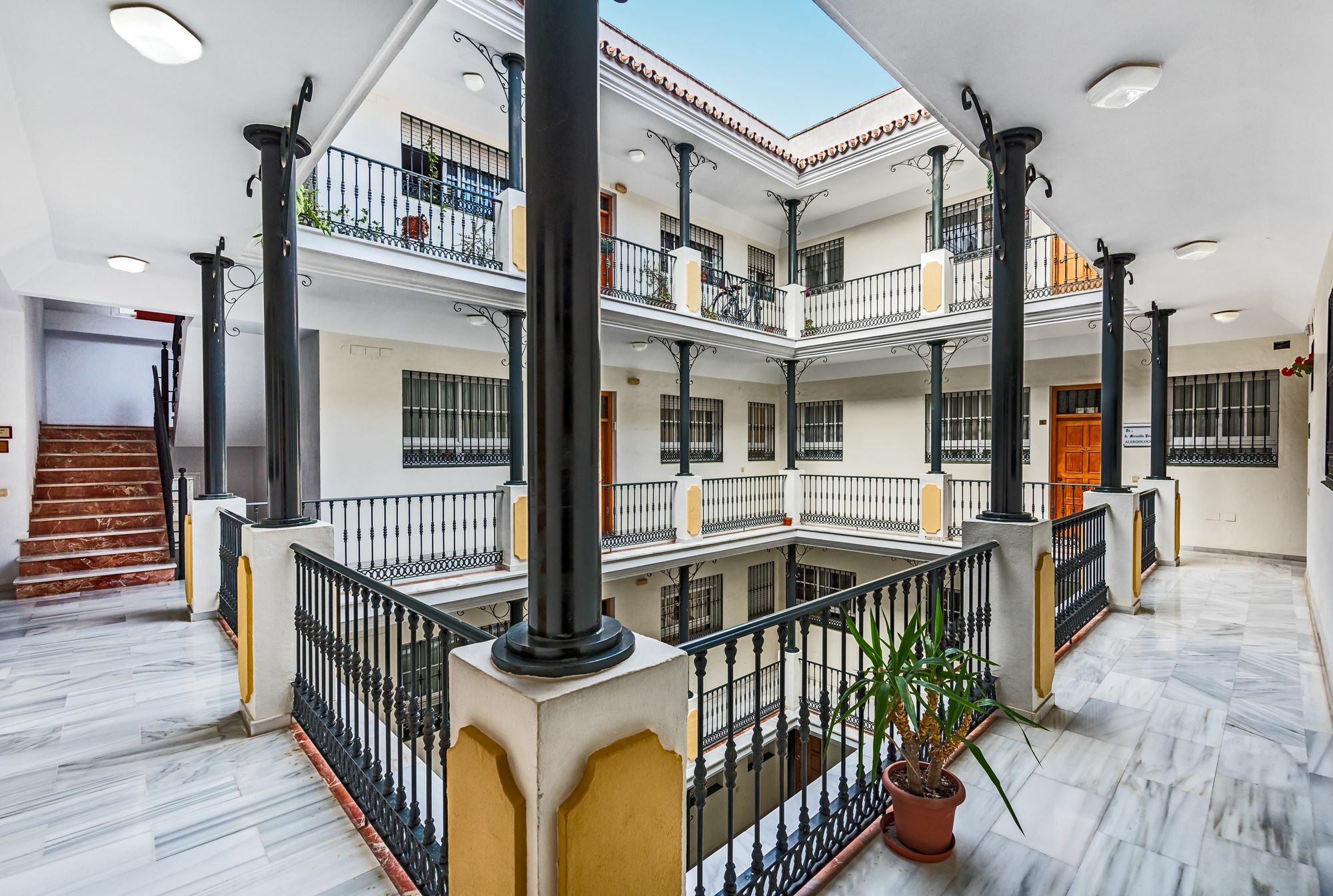 Iloftmalaga Carreteria - Rosaleda Apartman Kültér fotó